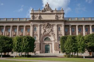 Removals to Sweden with VANonsite, trusted international relocation service to Scandinavia with door to door delivery, professional packing, and real time tracking.